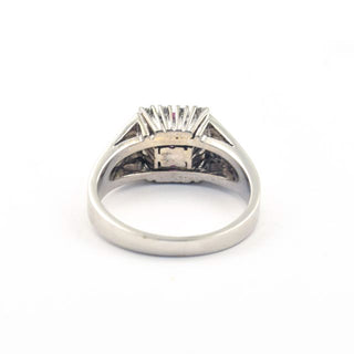 Rubinring aus 750 Weißgold mit Brillant, nachhaltiger second hand Schmuck perfekt aufgearbeitet