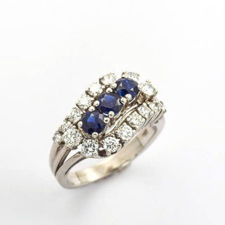 Saphirring aus 585 Weißgold mit Brillant, nachhaltiger second hand Schmuck perfekt aufgearbeitet