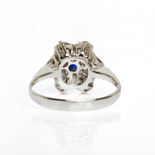 Saphirring aus 585 Weißgold mit Brillant, nachhaltiger second hand Schmuck perfekt aufgearbeitet