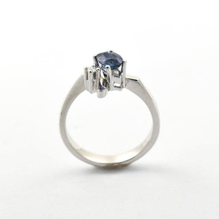 Saphirring aus 585 Weißgold mit Diamant, nachhaltiger second hand Schmuck perfekt aufgearbeitet