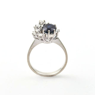 Saphirring aus 585 Weißgold mit Brillant, nachhaltiger second hand Schmuck perfekt aufgearbeitet