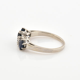 Saphirring aus 585 Weißgold mit Diamant, nachhaltiger second hand Schmuck perfekt aufgearbeitet