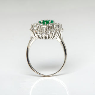 Smaragdring aus 750 Weißgold mit Diamant und Brillant, nachhaltiger second hand Schmuck perfekt aufgearbeitet