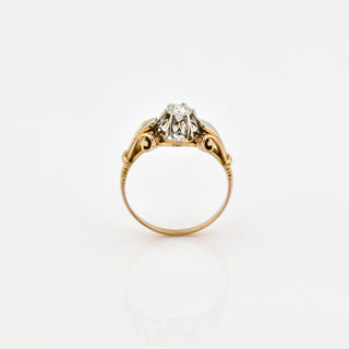 Solitärring aus 750 Rosé- und Weißgold mit Brillant, nachhaltiger second hand Schmuck perfekt aufgearbeitet