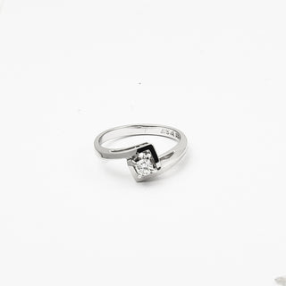 Solitärring aus 585 Weißgold mit Brillant, nachhaltiger second hand Schmuck perfekt aufgearbeitet