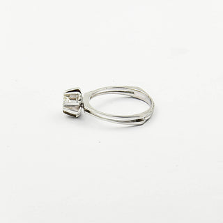 Solitärring aus 585 Weißgold mit Brillant, nachhaltiger second hand Schmuck perfekt aufgearbeitet