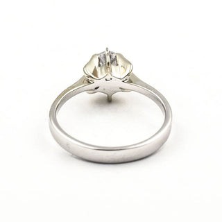 Solitärring aus 585 Weißgold mit Brillant, nachhaltiger second hand Schmuck perfekt aufgearbeitet