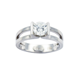 Solitärring aus 750 Weißgold mit Brillant, nachhaltiger second hand Schmuck perfekt aufgearbeitet