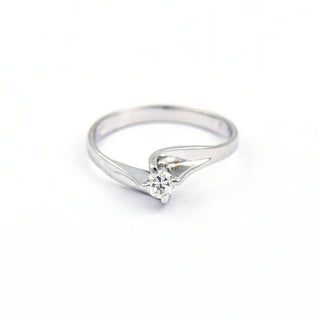 Brillantring aus 585 Weißgold, nachhaltiger second hand Schmuck perfekt aufgearbeitet