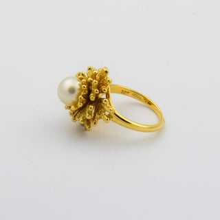 Perlring aus 585 Gelbgold, nachhaltiger second hand Schmuck perfekt aufgearbeitet