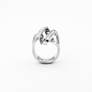 Brillantring aus 750 Weißgold, nachhaltiger second hand Schmuck perfekt aufgearbeitet