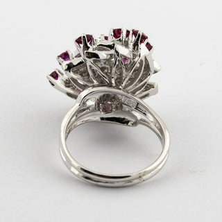 Rubinring aus 750 Weißgold mit Brillant, nachhaltiger second hand Schmuck perfekt aufgearbeitet