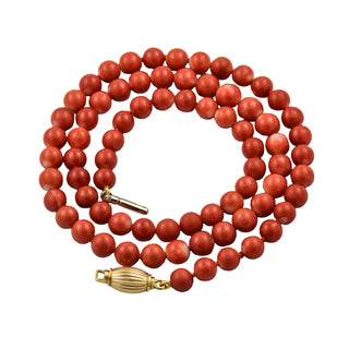 Korallenkette aus 925 Silber mit Perle, nachhaltiger second hand Schmuck perfekt aufgearbeitet