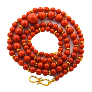 Korallenkette aus 750, nachhaltiger second hand Schmuck perfekt aufgearbeitet