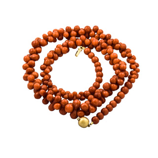 Korallenkette mit Schließe aus 750 Gelbgold, nachhaltiger second hand Schmuck perfekt aufgearbeitet