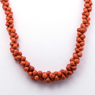 Korallenkette mit Schließe aus 750 Gelbgold, nachhaltiger second hand Schmuck perfekt aufgearbeitet