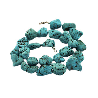 Türkiskette mit Schließe aus Edelstahl, nachhaltiger second hand Schmuck perfekt aufgearbeitet