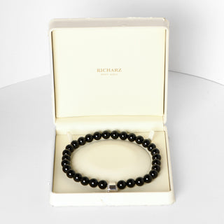 Richarz Onyxkette mit Wechselschließe aus 750 Weißgold mit Brillant nachhaltiger second hand Schmuck perfekt aufgearbeitet