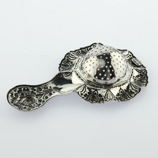 Teesieb Deluxe aus 800 Silber, nachhaltiger second hand Schmuck perfekt aufgearbeitet