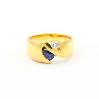 Saphirring aus 750 Gelbgold mit Brillant, nachhaltiger second hand Schmuck perfekt aufgearbeitet