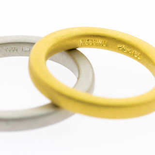 Niessing Trauringe Quadrat/Soft aus 750 Gelbgold/Platin, nachhaltiger second hand Schmuck perfekt aufgearbeitet