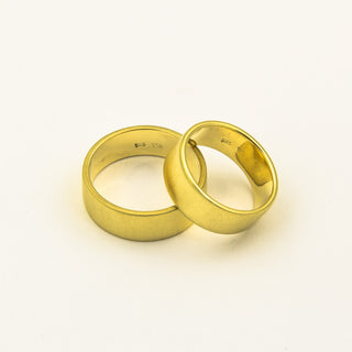 Trauringe aus 585 Gelbgold, nachhaltiger second hand Schmuck perfekt aufgearbeitet