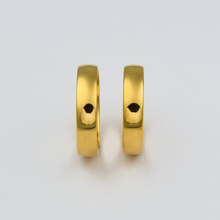 Meister Trauringe aus 750 Gelbgold, nachhaltiger second hand Schmuck perfekt aufgearbeitet