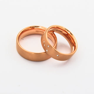 Niessing Trauringe rechteck/soft aus 750 Rotgold mit Brillant, nachhaltiger second hand Schmuck perfekt aufgearbeitet