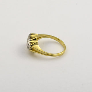 Ring aus 585 Gelb- und Weißgold mit Brillant, nachhaltiger second hand Schmuck perfekt aufgearbeitet