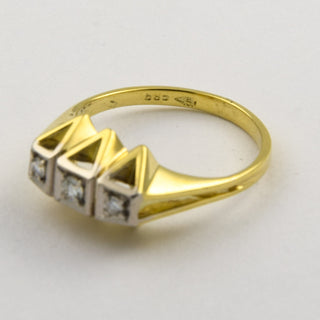 Ring aus 585 Gelb- und Weißgold mit Brillant, nachhaltiger second hand Schmuck perfekt aufgearbeitet