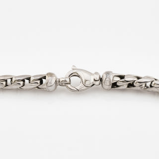 Zopfkette aus 585 Weißgold, nachhaltiger second hand Schmuck perfekt aufgearbeitet