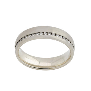 Acredo Diamantring aus 585 Weissgold, nachhaltiger second hand Schmuck perfekt aufgearbeitet