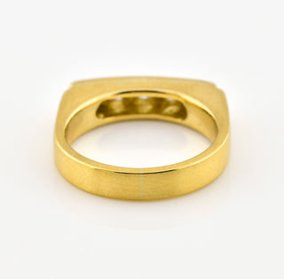 Allianzring aus 750 Gelb- und Weißgold mit Diamant, nachhaltiger second hand Schmuck perfekt aufgearbeitet