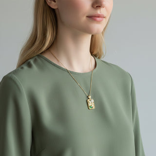 Anhänger aus 585 Gelb- und Weißgold mit Spinell, Brillant und Diamant, nachhaltiger second hand Schmuck perfekt aufgearbeitet