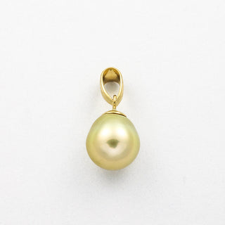 Kettenanhänger aus 585 Gelbgold mit Perle, hochwertiger second hand Schmuck perfekt aufgearbeitet