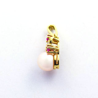 Perlenanhänger aus 585 Gelbgold mit Rubin und Diamant, nachhaltiger second hand Schmuck perfekt aufgearbeitet