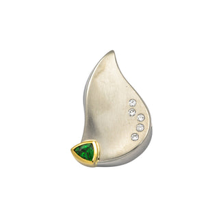Anhänger aus 950 Platin/750 Gold mit Tsavorit und Brillant, neuwertig, nachhaltiger second hand Schmuck perfekt aufgearbeitet