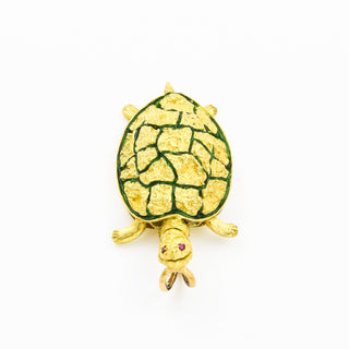 Anhänger Schildkröte aus 750 Gelbgold mit Rubin, nachhaltiger second hand Schmuck perfekt aufgearbeitet