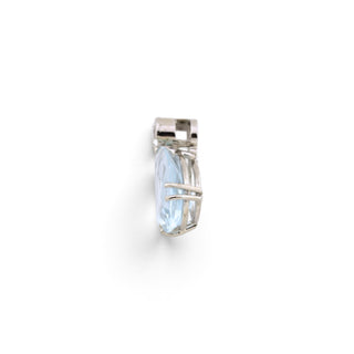 Anhänger aus 750 Weißgold mit Aquamarin und Brillant, nachhaltiger second-hand Schmuck perfekt aufgearbeitet