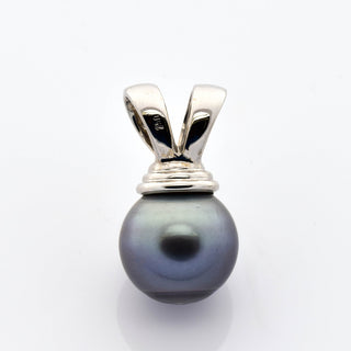 Perlenanhänger aus 750 Weißgold mit Brillant, nachhaltiger second hand Schmuck perfekt aufgearbeitet