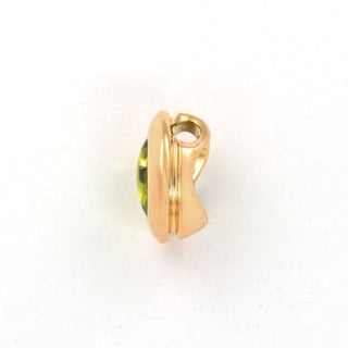 Anhänger aus 750 Gelbgold mit Peridot, nachhaltiger second hand Schmuck perfekt aufgearbeitet
