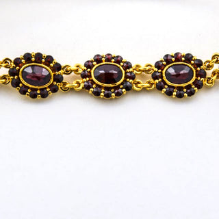 Granatarmband aus 375 Gelbgold, nachhaltiger second hand Schmuck perfekt aufgearbeitet