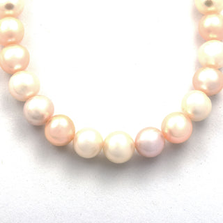 Armband aus Süßwasserzuchtperlen, nachhaltiger second hand Schmuck perfekt aufgearbeitet