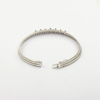 Armband aus 585 Weißgold mit Saphir, nachhaltiger second hand Schmuck perfekt aufgearbeitet