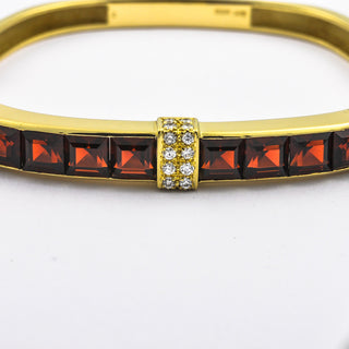 Granatarmreif aus 585 Gelbgold mit Brillant, nachhaltiger second hand Schmuck perfekt aufgearbeitet