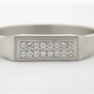 Armreif aus 585 Weißgold mit Brillant, nachhaltiger second hand Schmuck perfekt aufgearbeitet