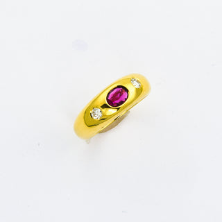 Bandring aus 750 Gelbgold mit Rubin und Brillant, nachhaltiger second hand Schmuck perfekt aufgearbeitet