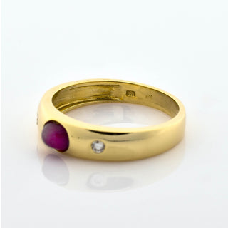Bandring aus 585 Gelbgold mit Rubin und Brillant, nachhaltiger second hand Schmuck perfekt aufgearbeitet