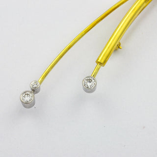 Brosche aus 585 Gelb- und Weißgold mit Brillant, hochwertiger second hand Schmuck perfekt aufgearbeitet