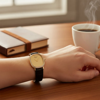 Chopard Damenarmbanduhr L.U. Chopard & Cie Geneve Handaufzug und Edelsteinbesatz 1990-2000er, gebrauchte Luxusuhr im Top-Zustand